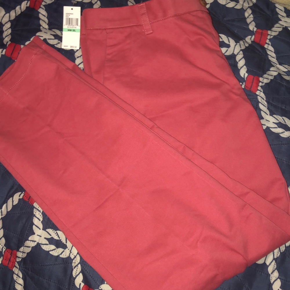 Men’s Izod chinos